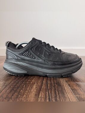 Hoka Bondi Leather Road Running Shoe Cushioned Comfort 1016584 Size 8 Black